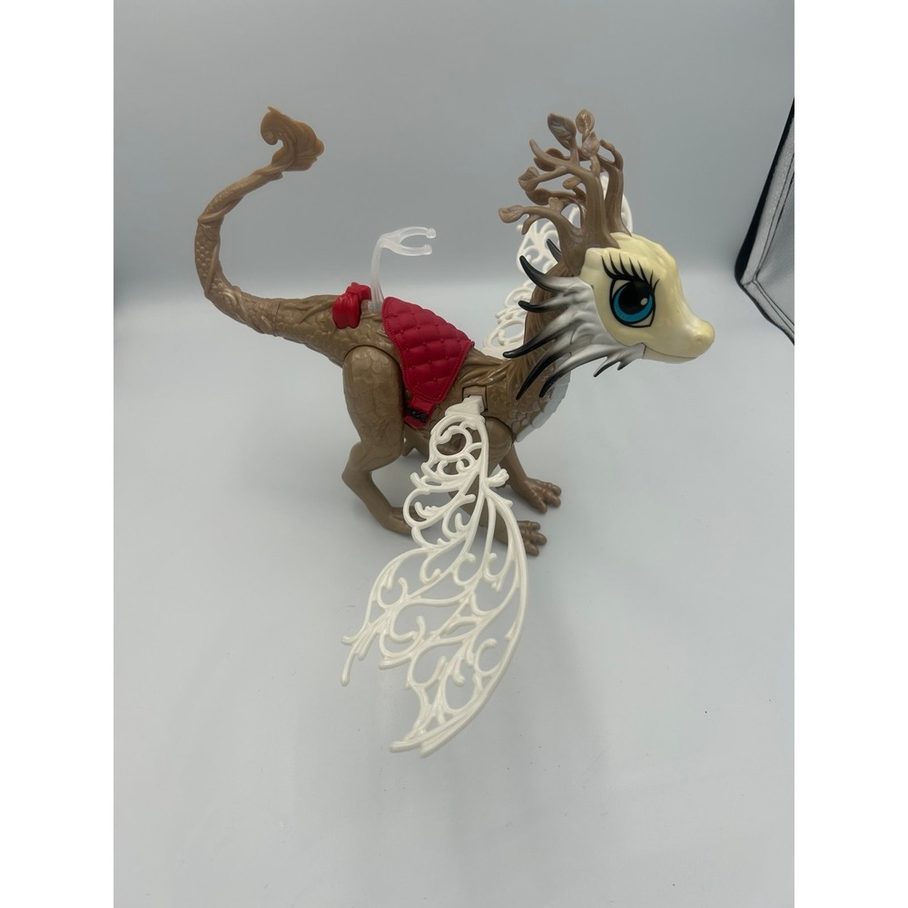 Ever After High Dragon Games Apple White Dragonrider Braebyrn Figure